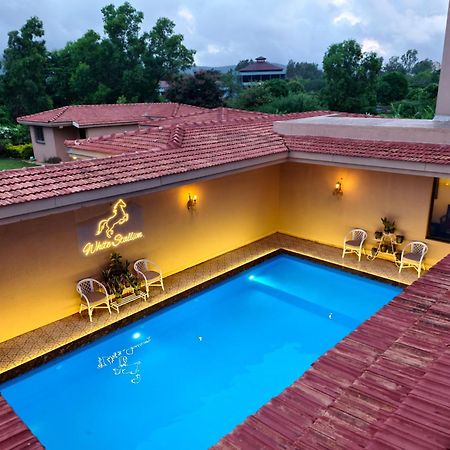 White Stallion Villa Lonavala Ngoại thất bức ảnh