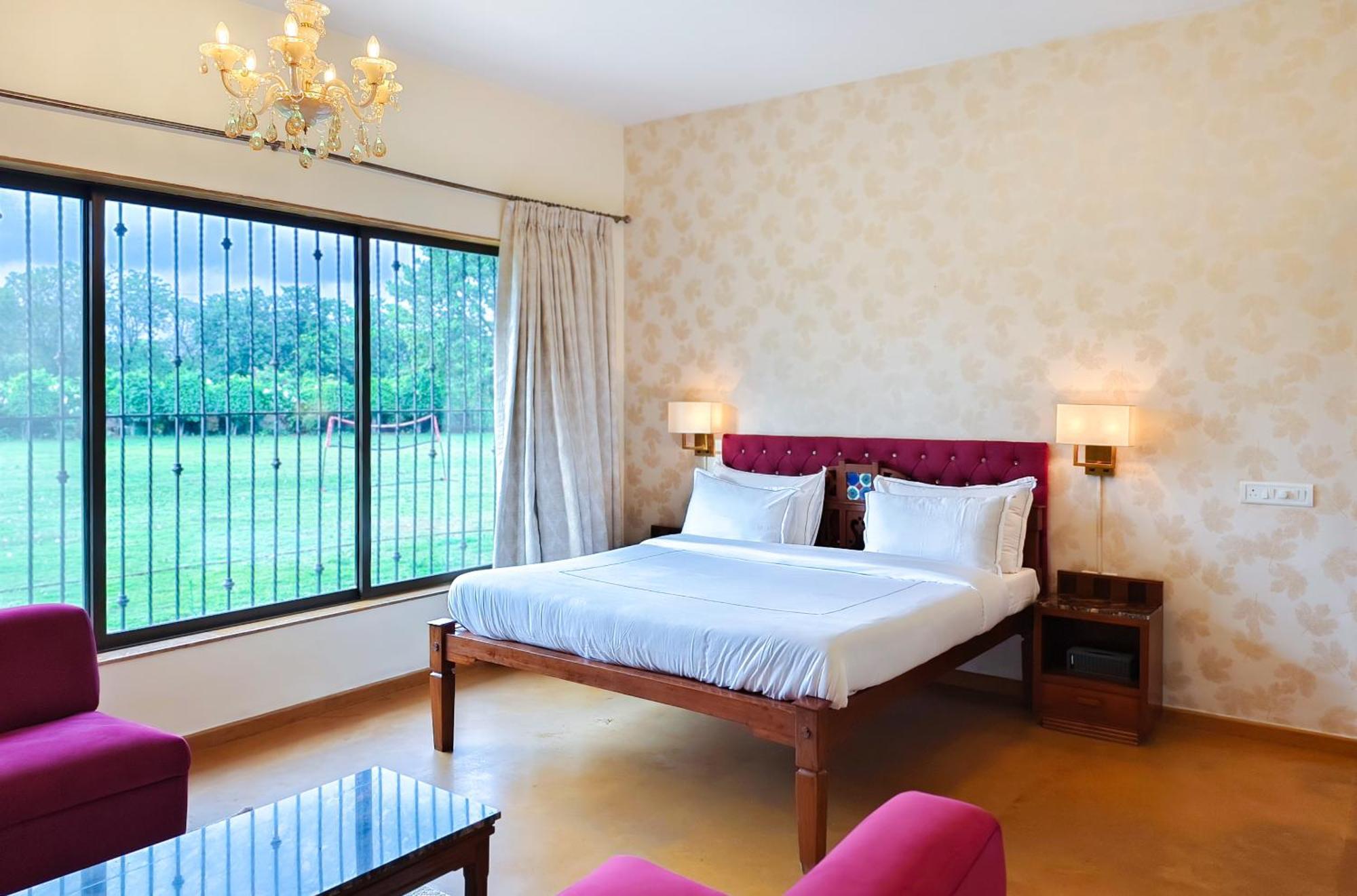 White Stallion Villa Lonavala Ngoại thất bức ảnh